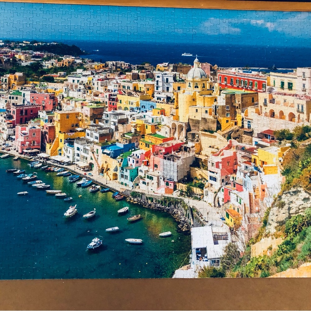 Vibrant Seaside Houses 1000 Piece Puzzle